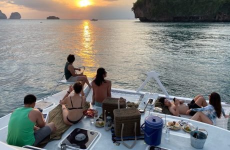 guia en tailandia catamarán krabi Ao nang tours español