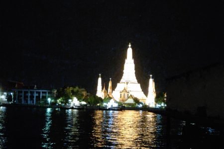 wat arun Bangkok nocturno